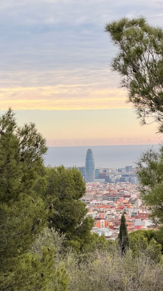 🏰🌊 Catalunya imprescindibles: los 10 lugares que debes visitar 🗺️✨